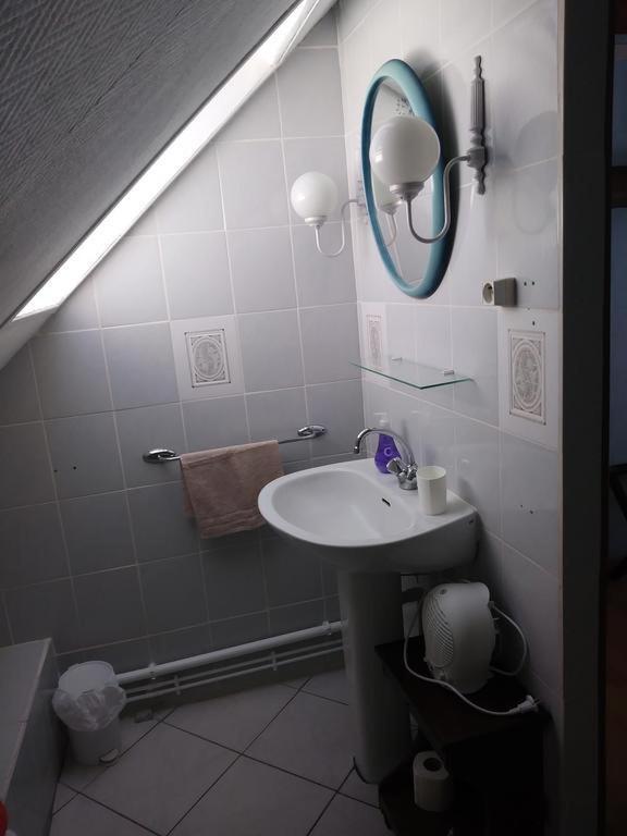 Gite Les Hautes Mougonnieres Neuil エクステリア 写真